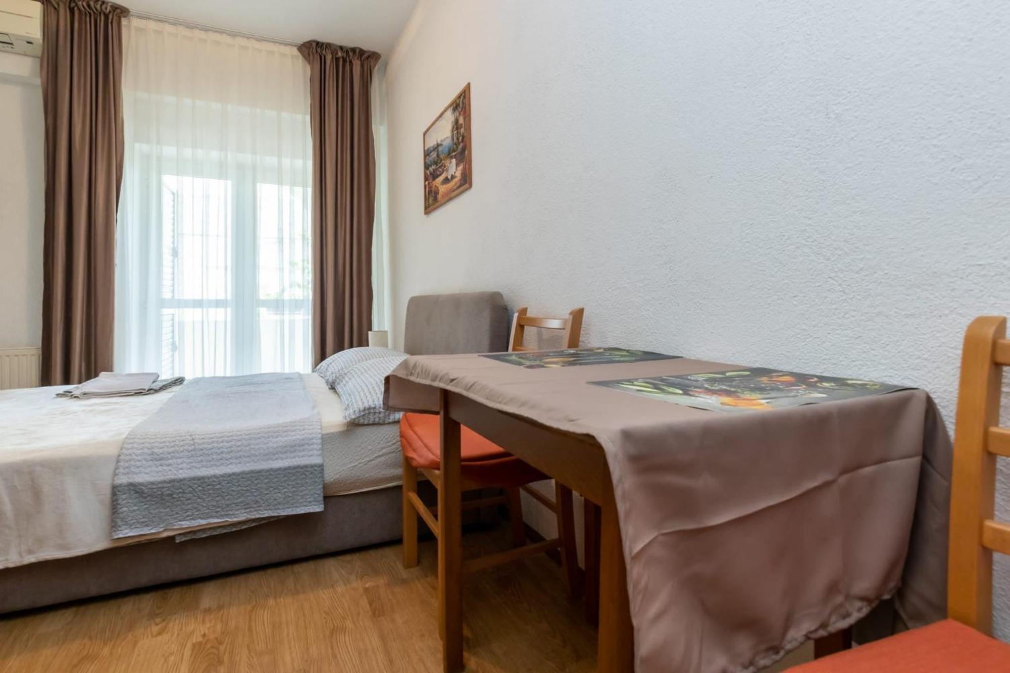 Apartments Dino Kaštela Eksteriør billede